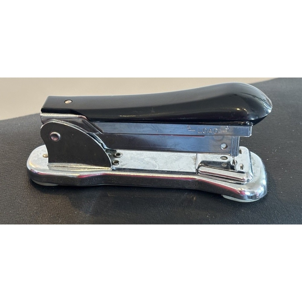 Vintage Ace Cadet Liftop Stapler Ace Fastener Chicago Ill 302 Chrome & Black